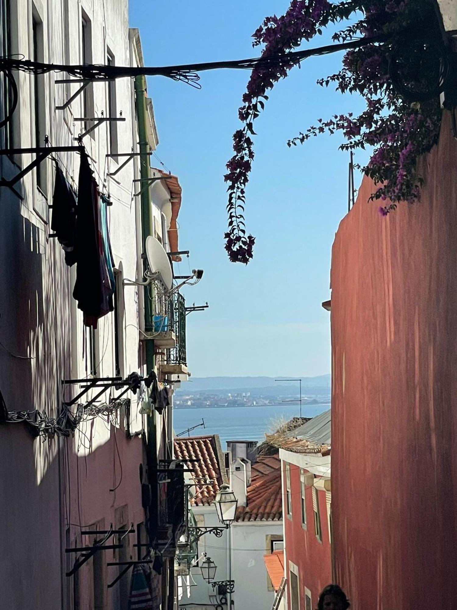 Ferienwohnung Quiet Street Alfama Lissabon Exterior foto